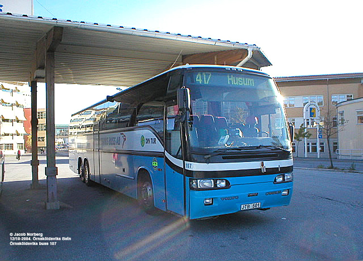 ornskoldsviksbuss_107_ornskoldsvik_041012.jpg