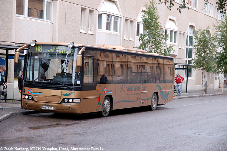 abramssonsbuss_14_a_umea_070719.jpg