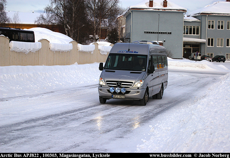 arcticbus_apj822_lycksele_100303.jpg