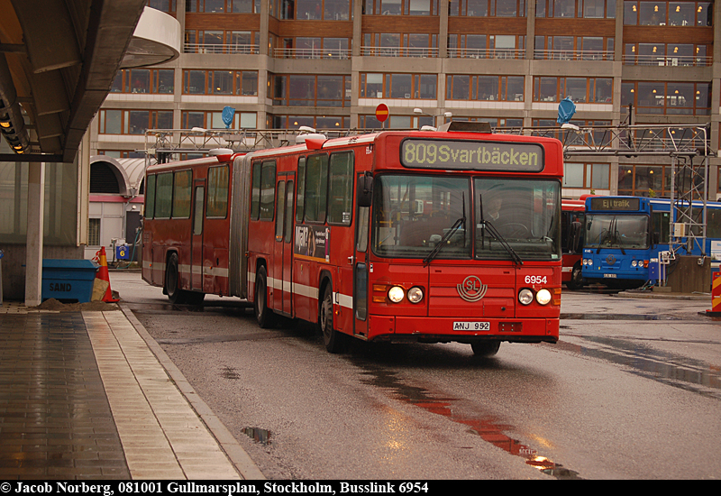 busslink_6954_gullmarsplan_081001.jpg