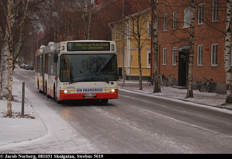 swebus_5019_ume_081031.jpg