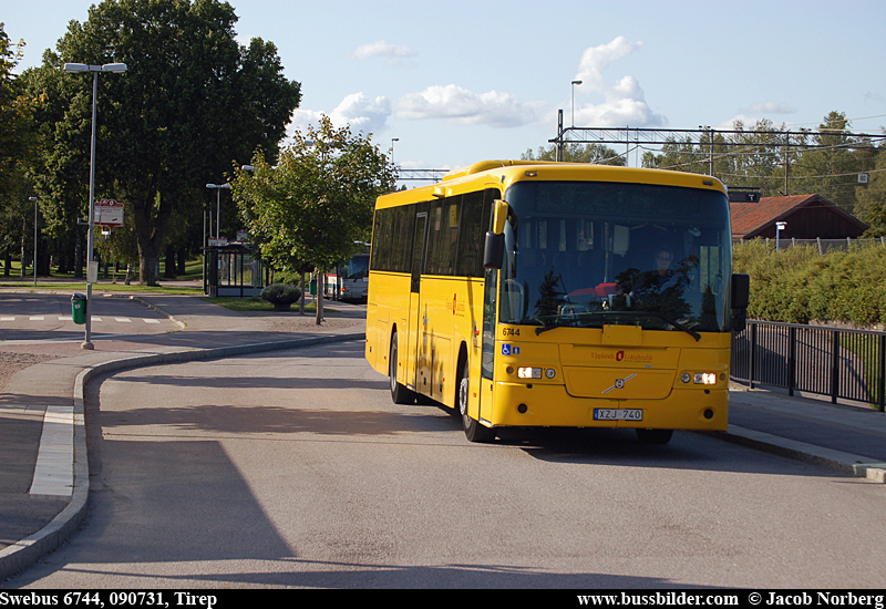 swebus_6744_tirep_090731.jpg