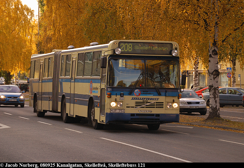 skelleftebuss_121_skellefte_080925.jpg