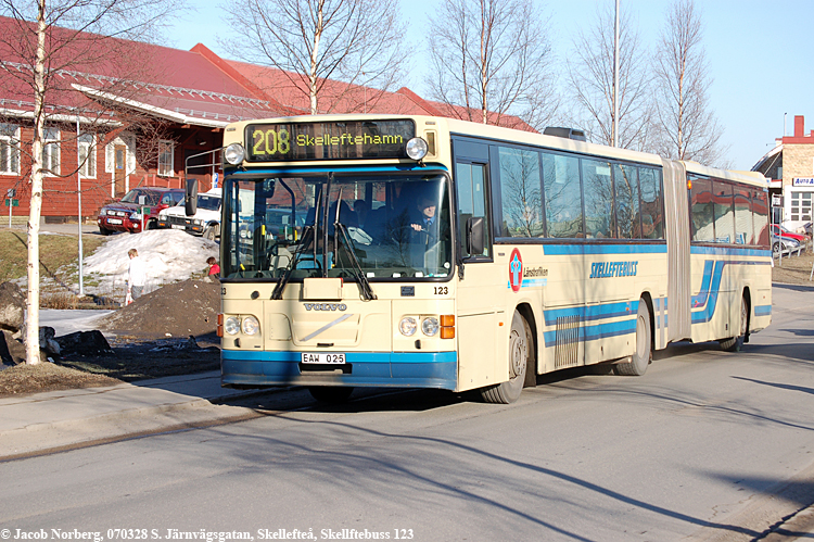 skelleftebuss_123_skellefte_070328.jpg