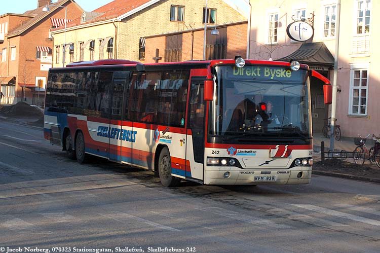 skelleftebuss_242_skellefte_060323.jpg