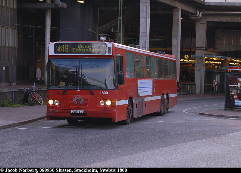 swebus_1800_slussen_080930.jpg