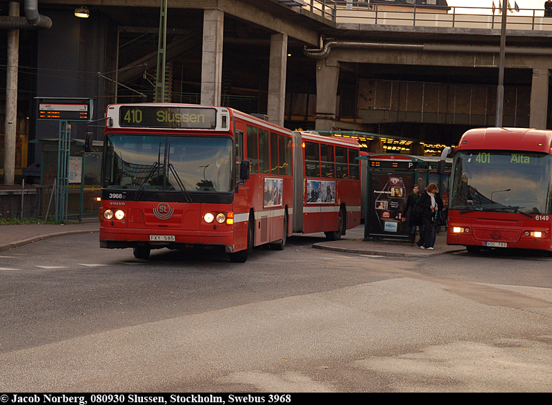 swebus_3968_slussen_080930.jpg